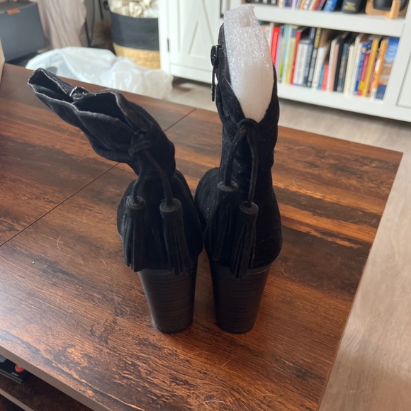 Black open toe heels - NEW never worn - Picture 6 of 8